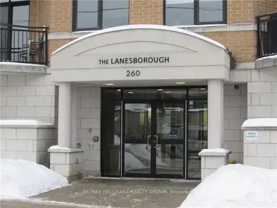 260 BESSERER Street 201, Lower Town - Sandy Hill, ON K1N 1J3