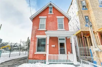 266 CARRUTHERS Avenue, West Centre Town, ON K1Y 1N9
