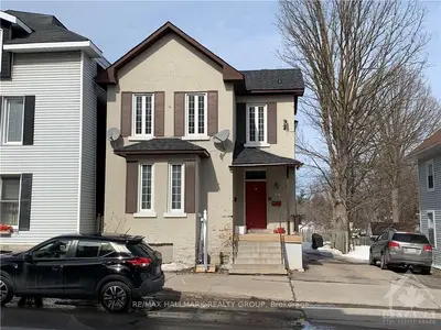 101 MADAWASKA Street, Arnprior, ON K7S 1S2