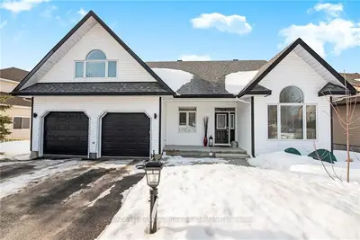 153 GLENNCASTLE Drive, Carp - Huntley Ward, ON K0A 1L0