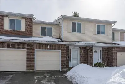 6898 BILBERRY Drive, Orleans - Convent Glen and Area, ON K1C 3R5