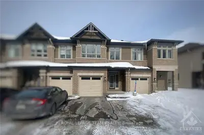595 ROWERS Way, Blossom Park - Airport and Area, ON K1X 0C5