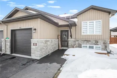 6 BRITTANY Street, North Stormont, ON K0A 1R0