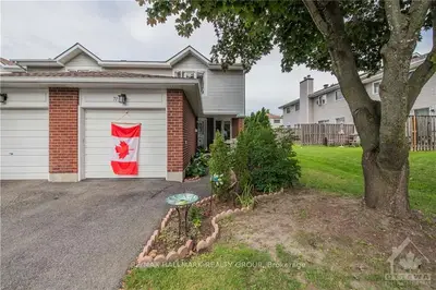 71 CLIFFORD, Hunt Club - South Keys and Area, ON K1G 4Y1