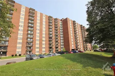 1485 BASELINE Road 404, Belair Park - Copeland Park and Area, ON K2C 3L8