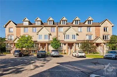 1121 GABLEFIELD, Beacon Hill North - South and Area, ON K1J 1E4