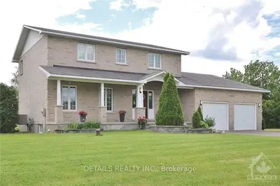 1342 JOHNSTON Drive, Greely - Metcalfe - Osgoode - Vernon and Area, ON K4P 1A6