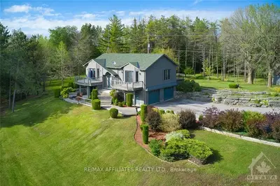 563 MOUNTAINVIEW Road, Mississippi Mills, ON K0A 2X0