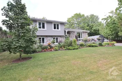 85 KING Street, Stittsville - Munster - Richmond, ON K0A 2Z0