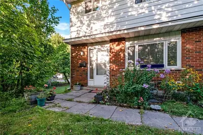 1980 NEEPAWA Avenue 5, Carlingwood - Westboro and Area, ON K2A 3L5
