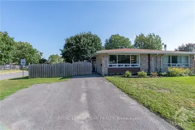 76 FIELDROW Street, Meadowlands - Crestview and Area, ON K2G 2Y9