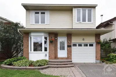 1498 KAMOURASKA Circle, Orleans - Convent Glen and Area, ON K1C 3J2