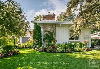 14 DORLAND Crescent, Bells Corners and South to Fallowfield, ON K2H 6E7