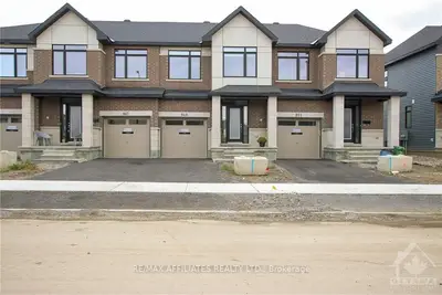 849 SOLARIUM Avenue, Blossom Park - Airport and Area, ON K4M 0H1