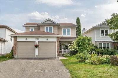 6126 SILVERBIRCH Street, Orleans - Convent Glen and Area, ON K1W 1C4