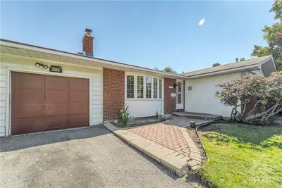 1399 DUFORD Drive, Orleans - Cumberland and Area, ON K1E 1E4