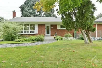 656 BROWNING Avenue, Alta Vista and Area, ON K1G 0T9