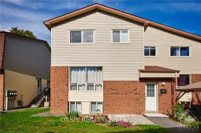 41 Forester Crescent C, Bells Corners And South To Fallowfield, On K2h 8y3