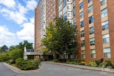 2759 CAROUSEL Crescent 408, Blossom Park - Airport and Area, ON K1T 2N5