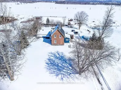 1800 KERR LINE Road, Whitewater Region, ON K0J 1V0