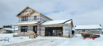 6 ZACHARY Street, Petawawa, ON K8H 0G5