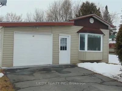 50 ST JAMES Street, North Glengarry, ON K0C 1A0