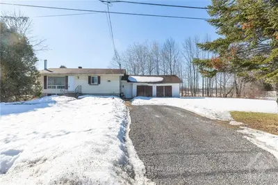 3682 PRINCIPALE Street, Alfred and Plantagenet, ON K0A 3K0
