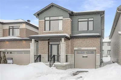 3283 FINDLAY CREEK Drive, Leitrim, ON K1T 3W7
