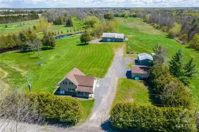 8172 COPELAND Road, Stittsville - Munster - Richmond, ON K0A 1B0