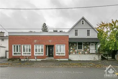 198 (196) CLARE Street, Westboro - Hampton Park, ON K1Z 7C7