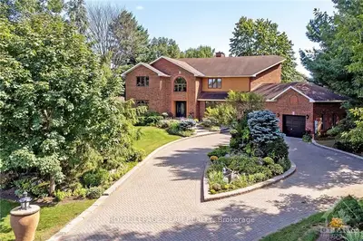 6298 EMERALD LINKS Drive, Greely - Metcalfe - Osgoode - Vernon and Area, ON K4P 1M4