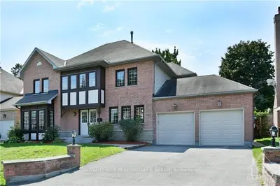 133 Lanigan Crescent, Stittsville - Munster - Richmond, On K2s 1g9