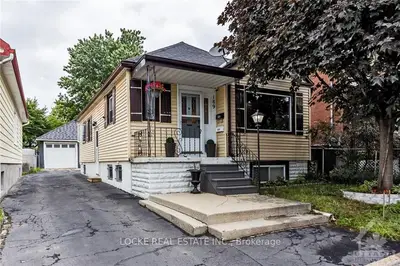 189 GLADU Street, Vanier and Kingsview Park, ON K1L 6N3