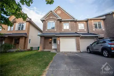 2085 HIBOUX Street, Orleans - Cumberland and Area, ON K4A 4J7