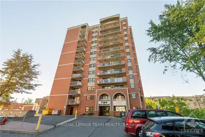 1180 OHIO Street 1205, Billings Bridge - Riverside Park and Area, ON K1H 8N5