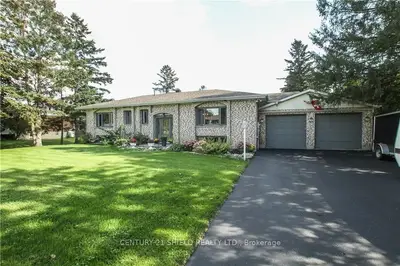 18230 PATRICK Street, South Glengarry, ON K0C 2J0
