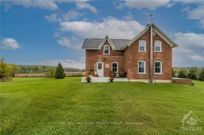 4981 FLAGG Road, South Dundas, ON K0E 1K0