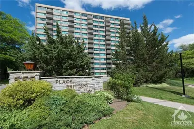 555 BRITTANY Drive 1004, Manor Park - Cardinal Glen and Area, ON K1K 4C5