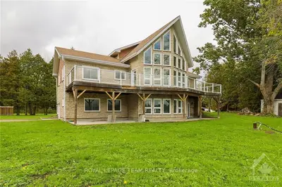 201 BEEK Road, Montague, ON K0G 1N0