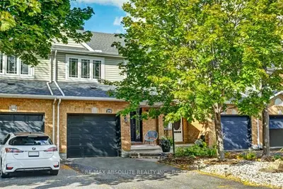 29 ABACA Way, Stittsville - Munster - Richmond, ON K2S 2C4