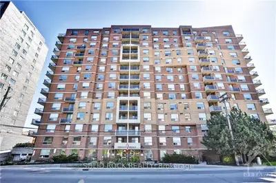215 PARKDALE Avenue 1402, West Centre Town, ON K1Y 4T8