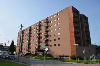 3 APPLE Street 304, Brockville, ON K6V 4X5