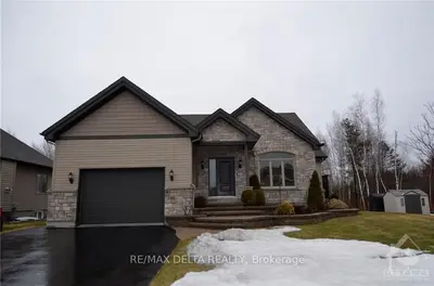 104 Pitre Street, Alfred and Plantagenet, ON K0B 1A0