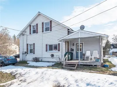 60 VICTORIA Street, Arnprior, ON K7S 1W1