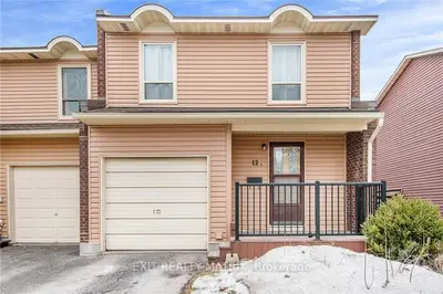 12 ARNOLD Drive A, Bells Corners and South to Fallowfield, ON K2H 6V9