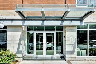 131 Holland Avenue 404, Tunneys Pasture and Ottawa West, ON K1Y 3A2
