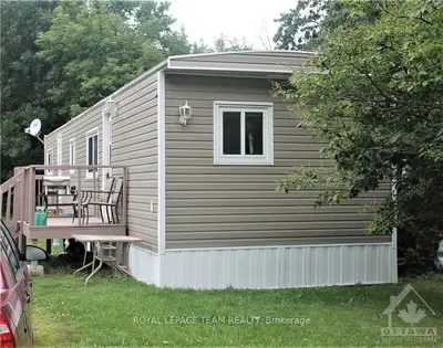 8939 LYNWOOD, Greely - Metcalfe - Osgoode - Vernon and Area, ON K0A 1V0