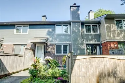 1641 DU SOMMET Place, Orleans - Convent Glen and Area, ON K1C 4Z9
