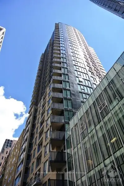 40 NEPEAN Street 2701, Ottawa Centre, ON K2P 0X5