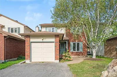 41 VICTOR Street, Stittsville - Munster - Richmond, ON K2S 1H9